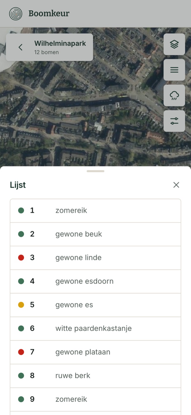 De bomenlijst van een project met nummer, soort en statusstip per boom